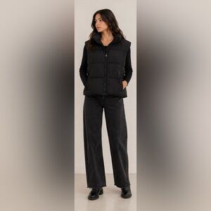 H&M Black Puffer Vest